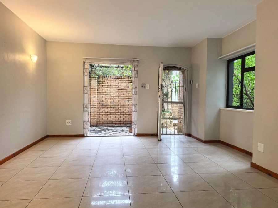 2 Bedroom Property for Sale in Tamboerskloof Western Cape